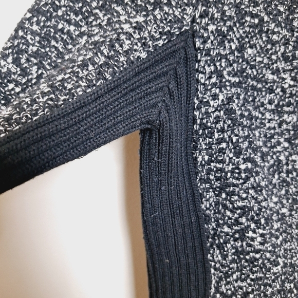 Loft Black Tweed Asymmetrical Full Zip Moto Sweater Jacket Size Small - Picture 11 of 11